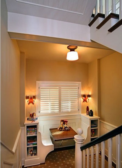 楼梯中间空间设计a20001